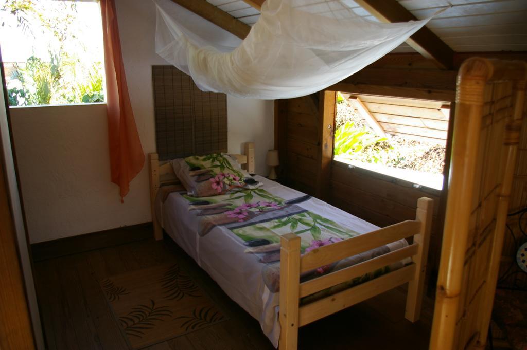 Villa Kaz Créole Jardin et Jacuzzi Privés Saint-Francois  Esterno foto